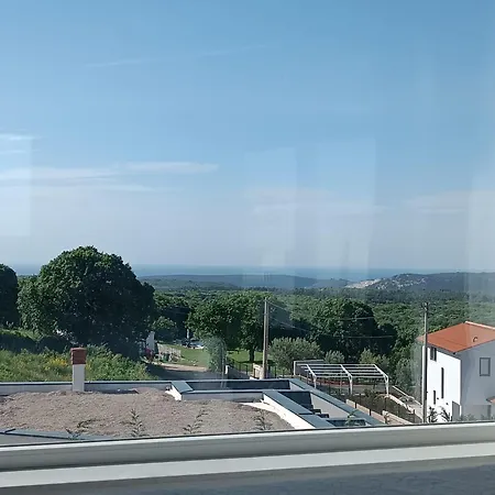 וילה Navis *