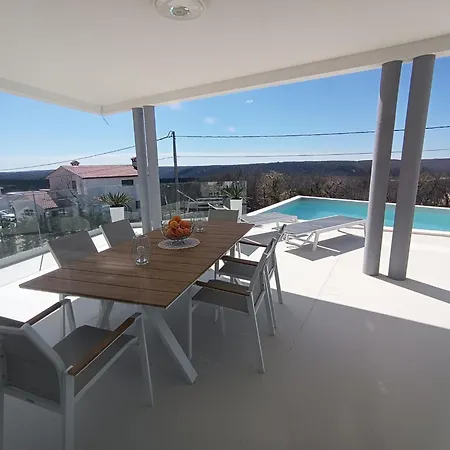 Navis Villa Labin (Istria)