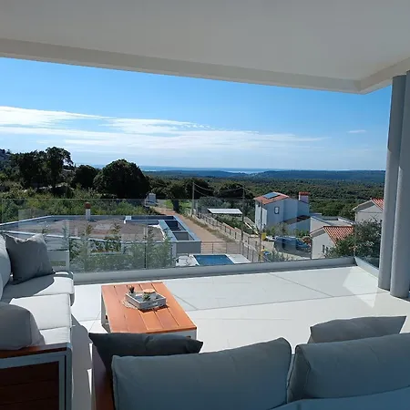 Navis Villa Labin (Istria)